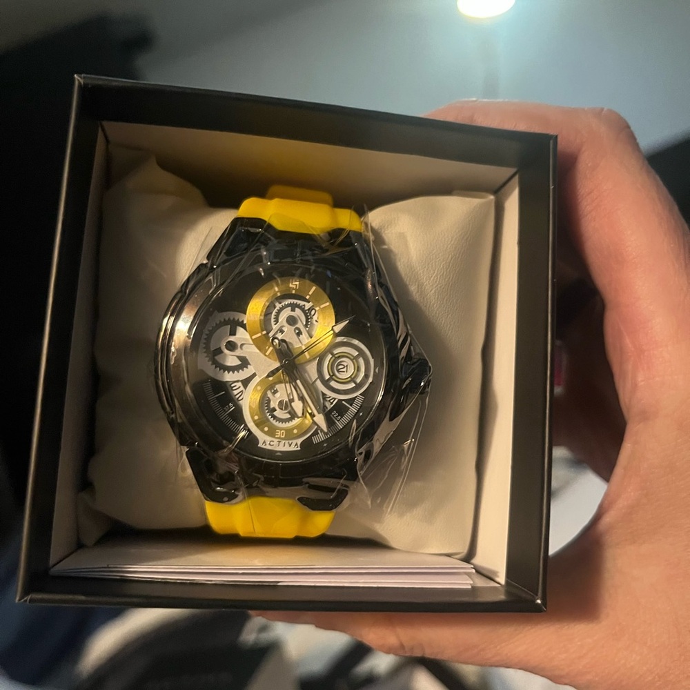 Yellow and Black Men's Watch